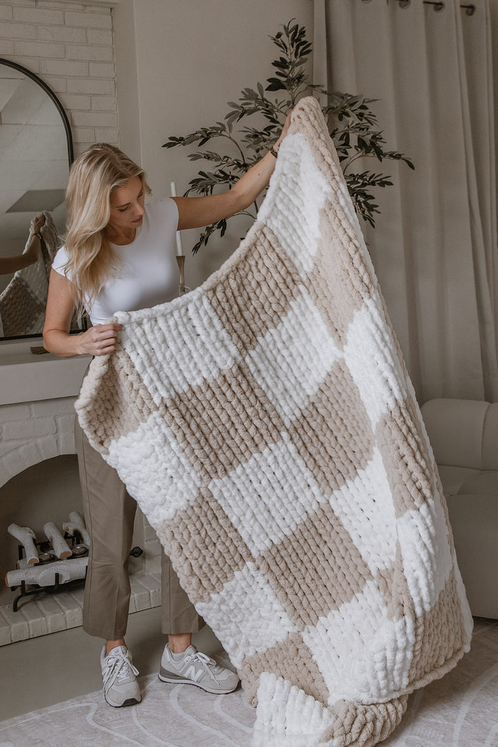 Checkered Chunky Knit Blanket (handmade)