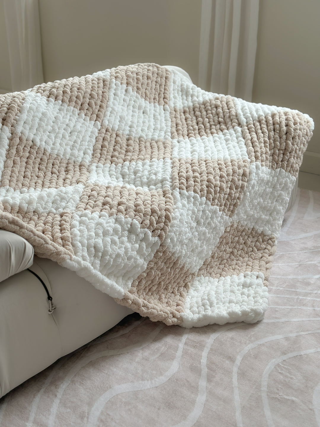 Checkered Chunky Knit Blanket (handmade)