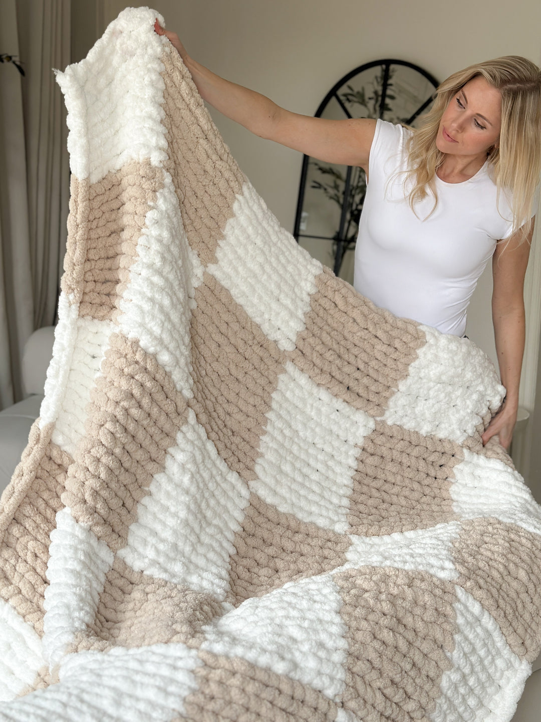 Checkered Chunky Knit Blanket (handmade)