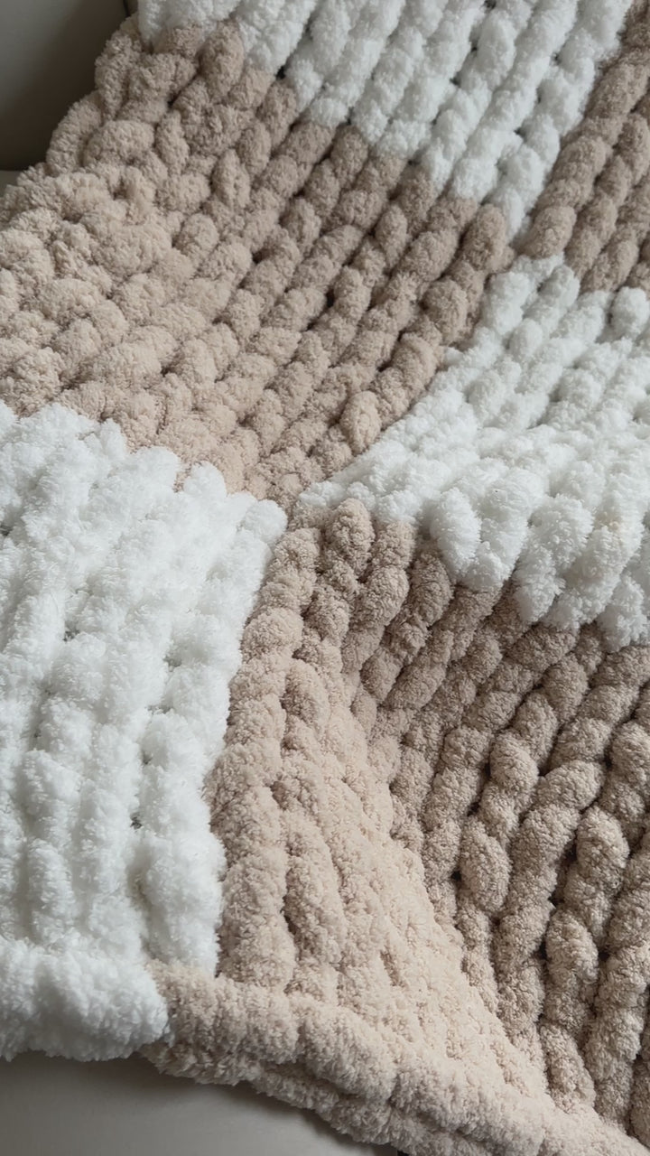 Checkered Chunky Knit Blanket (handmade)
