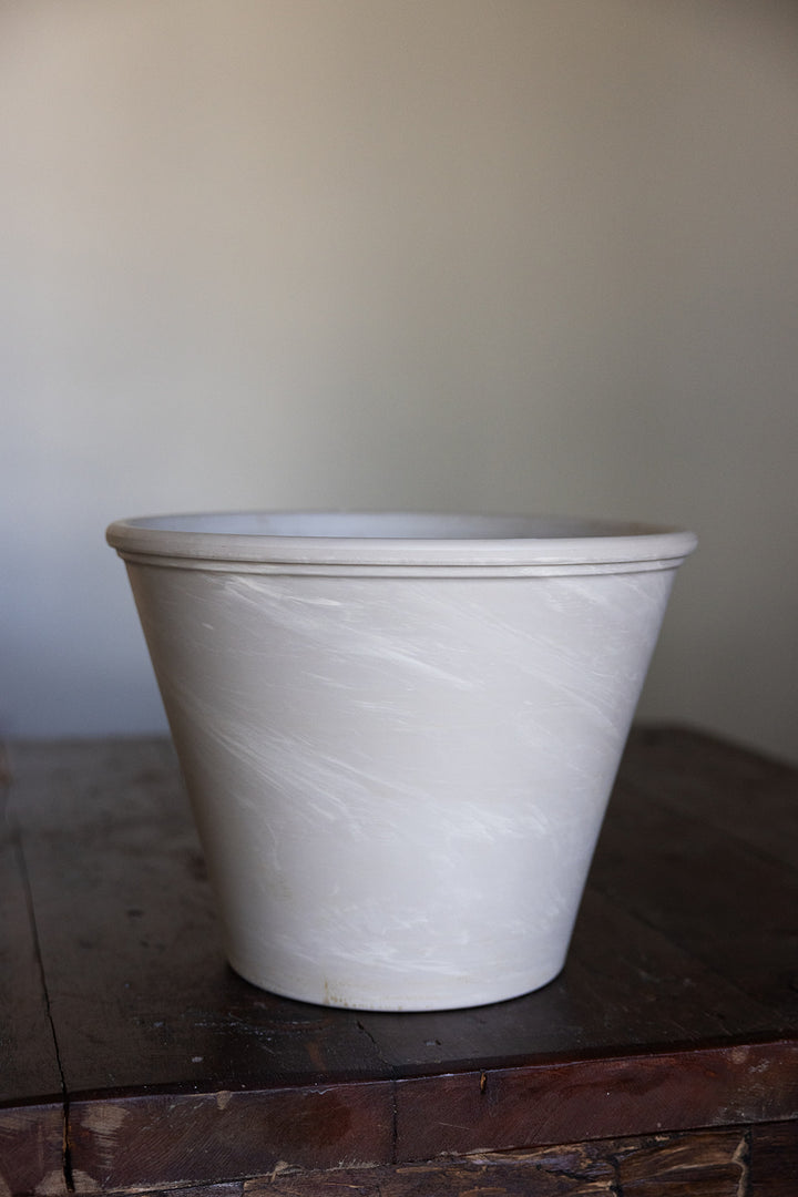 Greystone Clay Pot